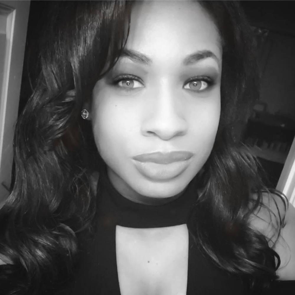 Meet your Posher, Juanisha